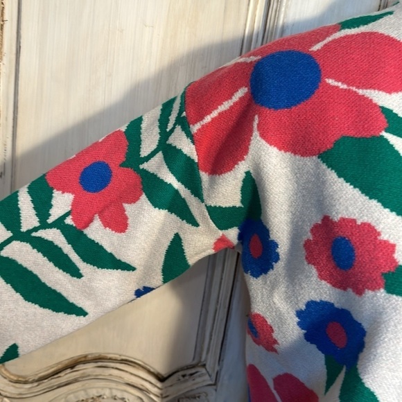 OntWelfth Double Knit Long Sleeve Turtleneck Daisy Flower Graphic Sweater Size M - Picture 6 of 13